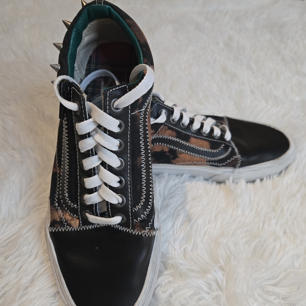 Vans Old Skool Tartan Daze Studded Sneakers
